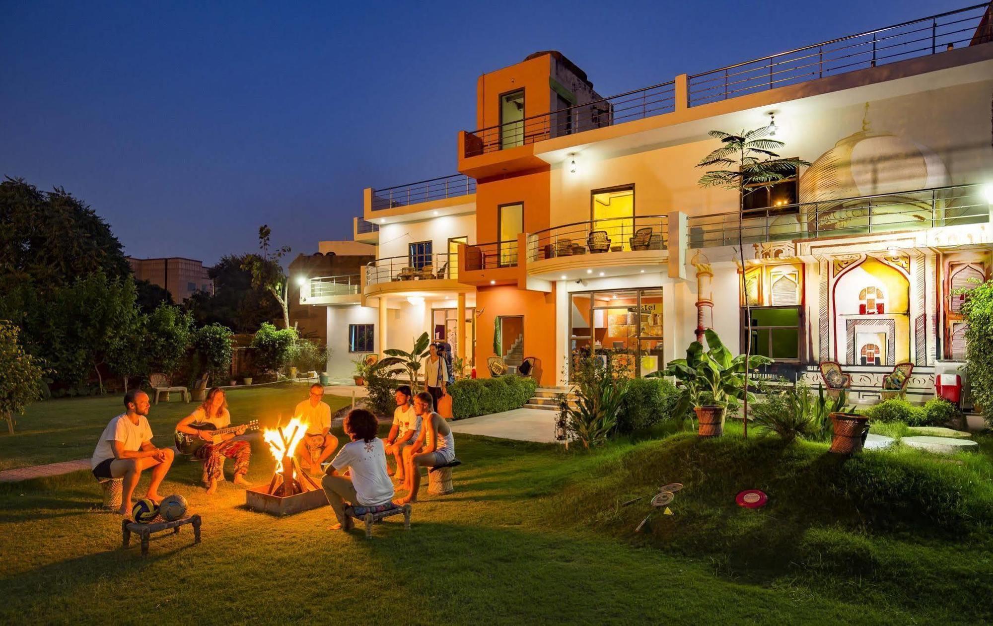 Hostel Zostel Agra Agra  Exterior foto